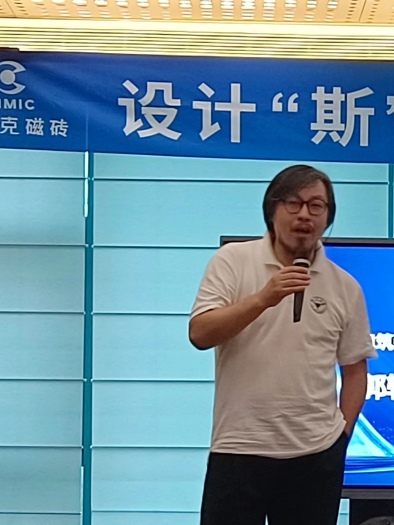 微信图片_20231102131427.jpg 微信图片_20231102131427.jpg