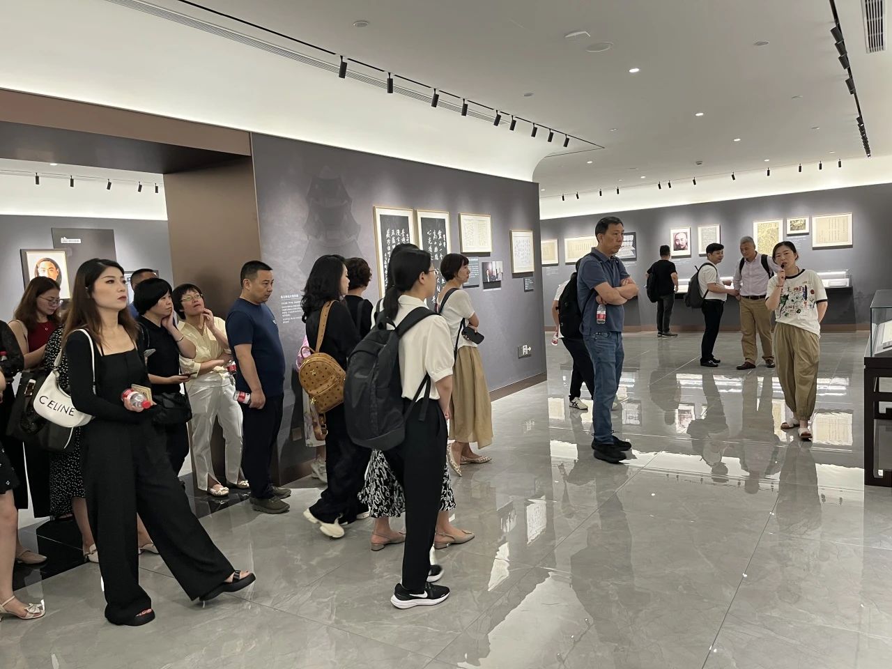 微信图片_20230712144715.jpg 微信图片_20230712144715.jpg